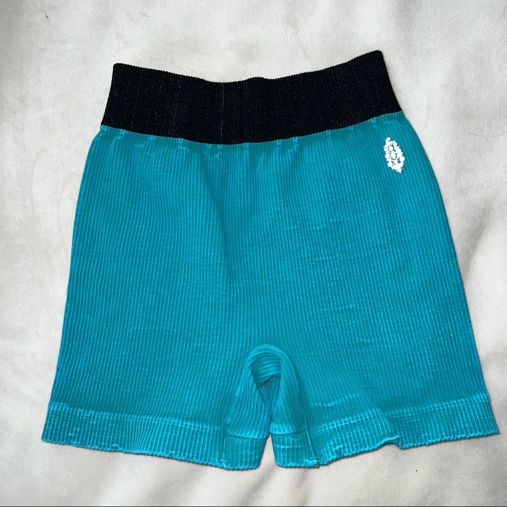 Prajna Movement Seamless Legging Shorts
